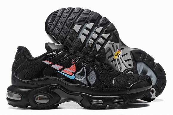 Cheap Nike Air Max Plus Black 4 Swoosh TN Men's Shoes-140